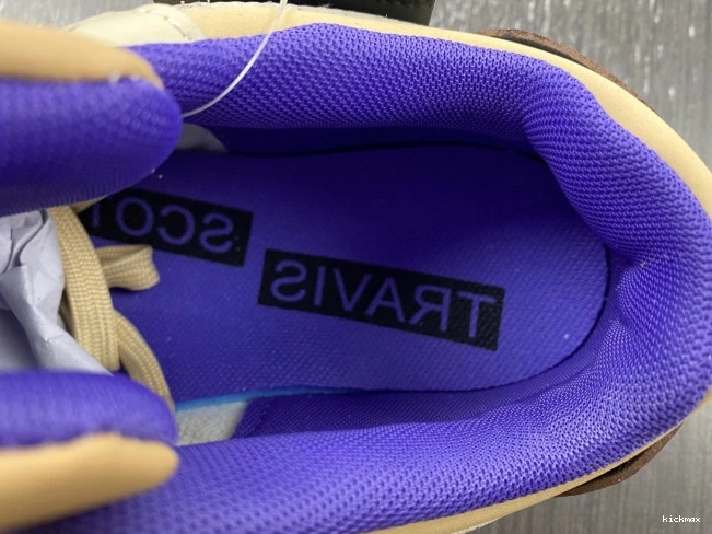 Cheap CUT JORDAN FZ8117-900 THE TRAVIS X SCOTT CHECK 0805